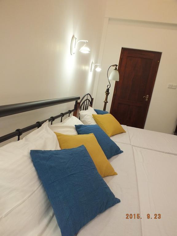 White House Ella Hotel Quarto foto