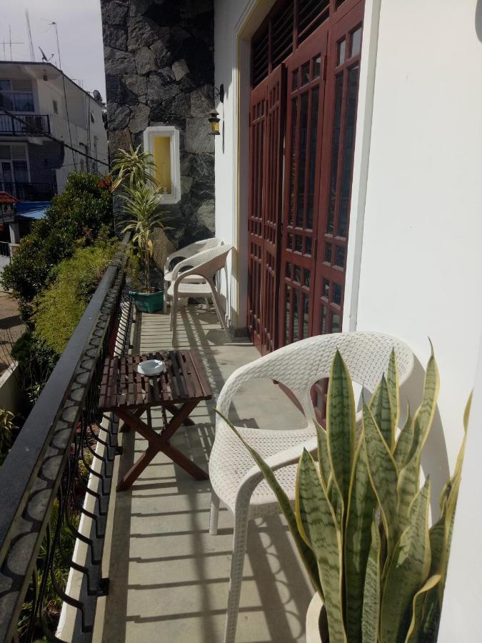 White House Ella Hotel Exterior foto
